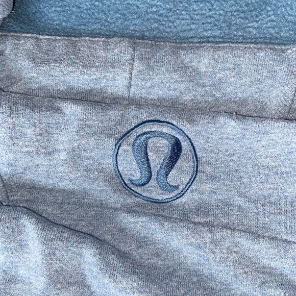 Lululemon - Scuba Full Zip - 6 - Picture 5 of 5